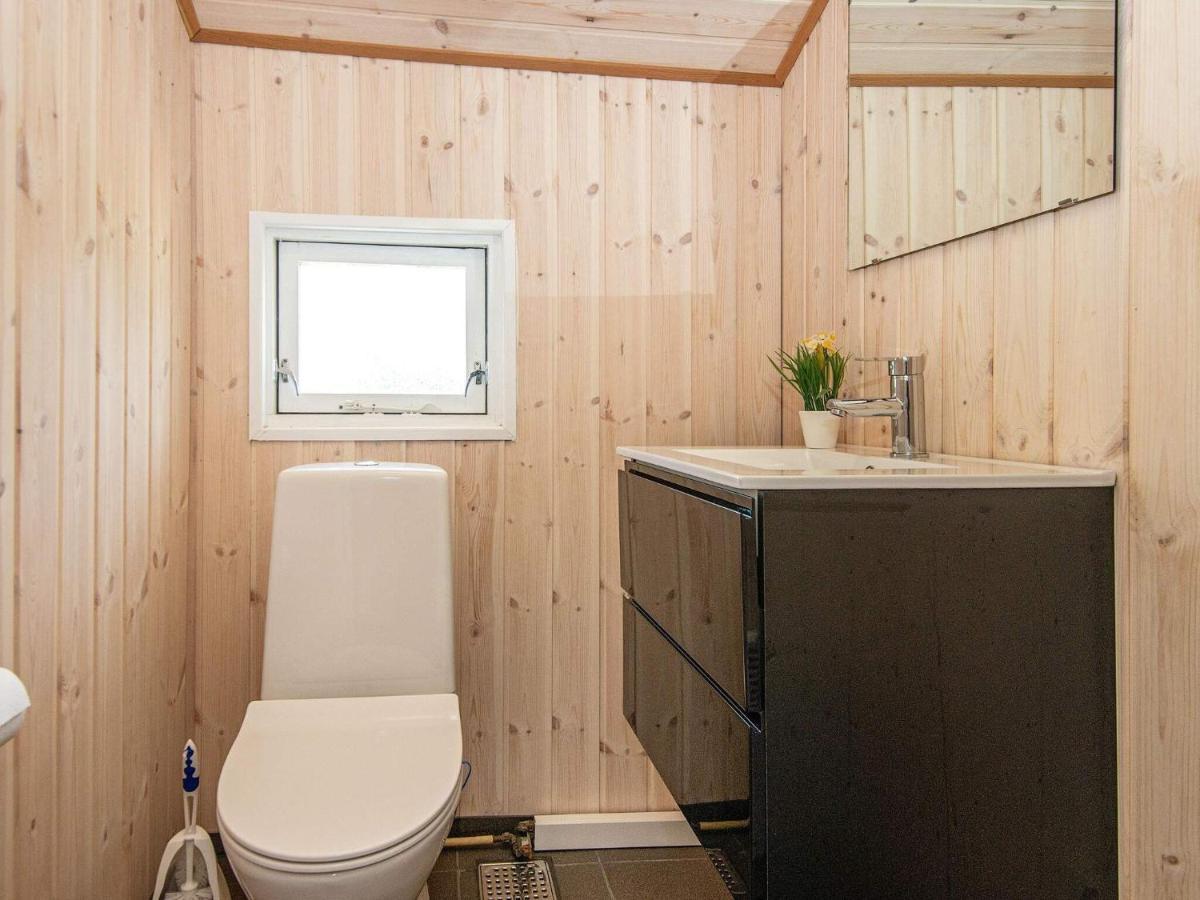 8 Person Holiday Home In Hejls Zewnętrze zdjęcie